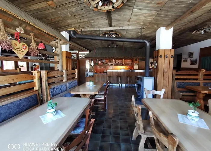 Anz'k Alloggio per agriturismo *